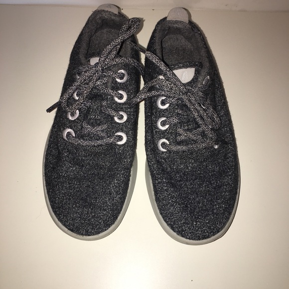 Allbirds Dark Grey The Wool Runners Sneakers 7 - Picture 3 of 10